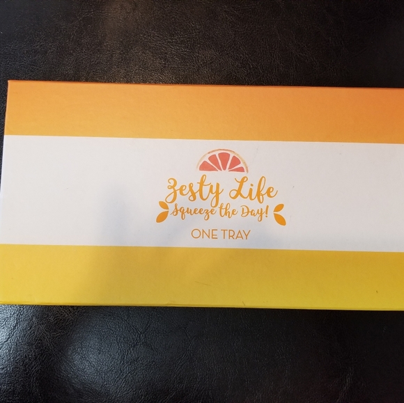 Semi circle grapefruit tray - Picture 5 of 7